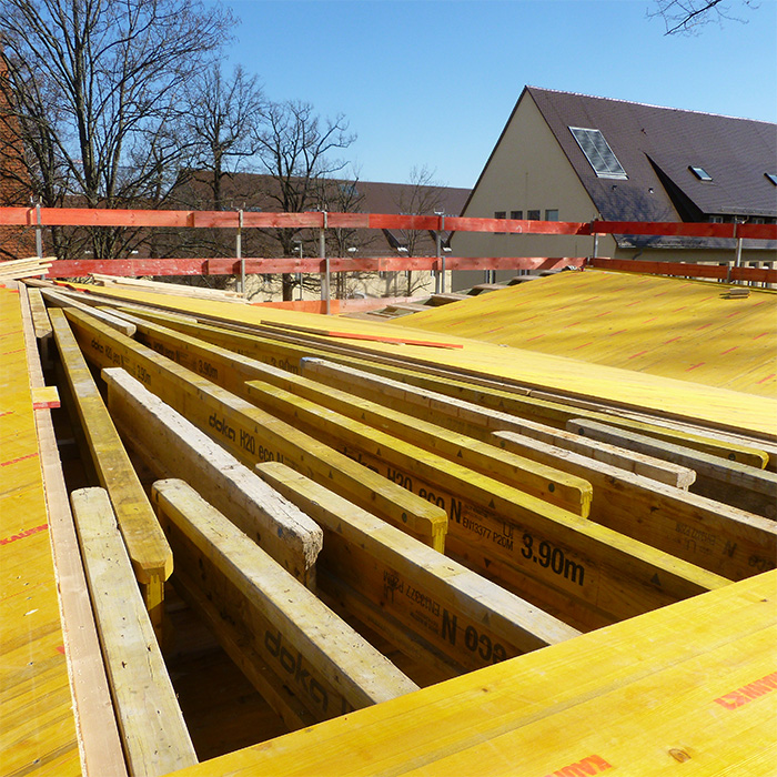 Aufnahme beim Bau der Dachkonstruktion